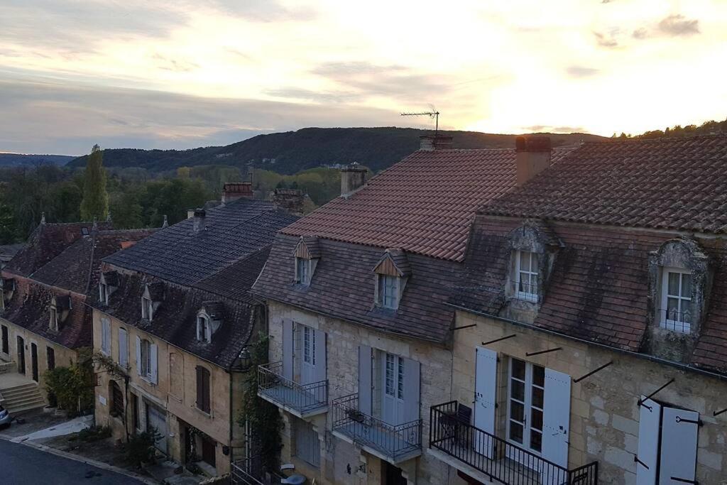 Aux Portes De L'Abbaye แซงต์-ซีเพรียง ภายนอก รูปภาพ